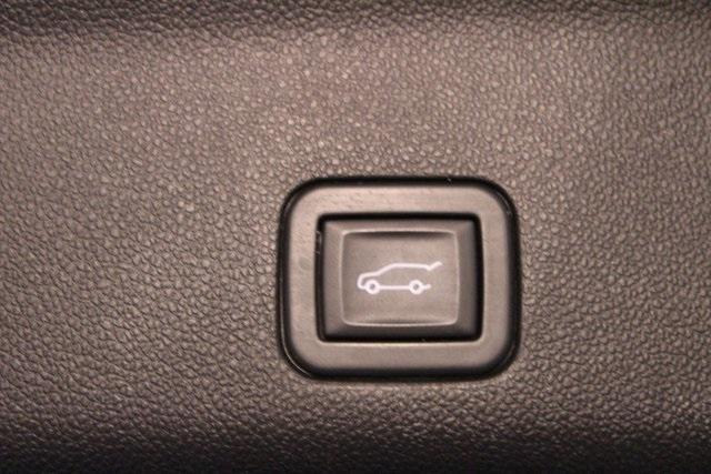 used 2023 Chevrolet Suburban car, priced at $34,900