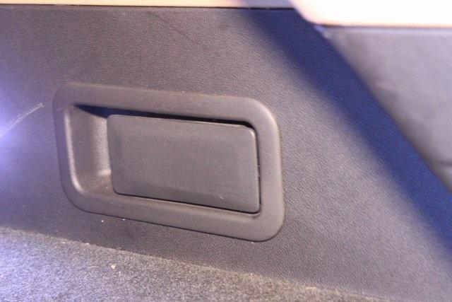 used 2017 Cadillac XT5 car, priced at $18,900