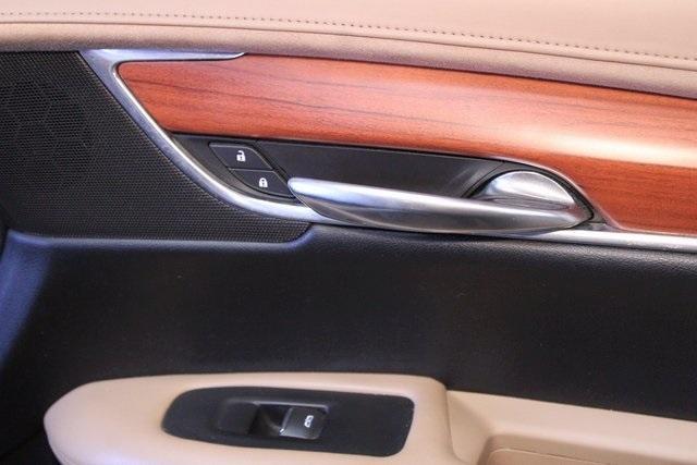 used 2017 Cadillac XT5 car, priced at $18,900