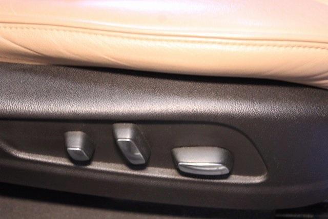 used 2017 Cadillac XT5 car, priced at $18,900