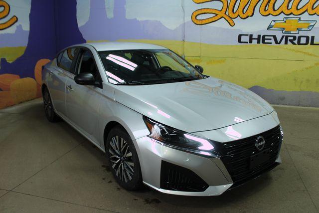 used 2025 Nissan Altima car, priced at $21,900