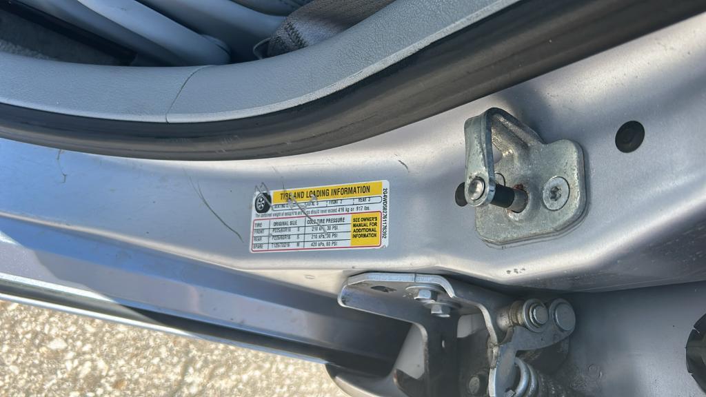 2006 Gray Buick LaCrosse