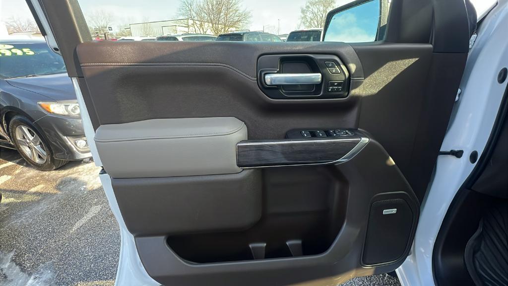used 2021 Chevrolet Silverado 1500 car, priced at $29,995