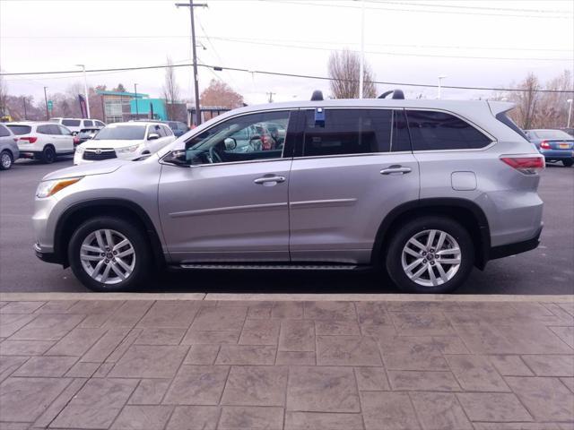 used 2016 Toyota Highlander car