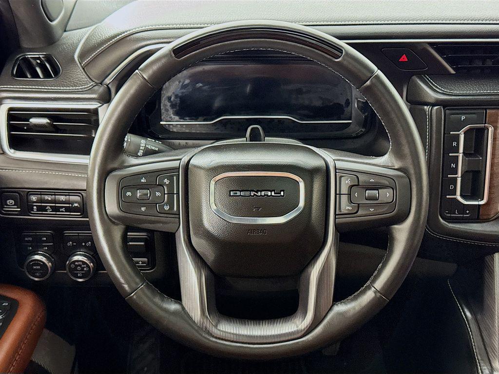 used 2023 GMC Yukon XL car, priced at $72,999