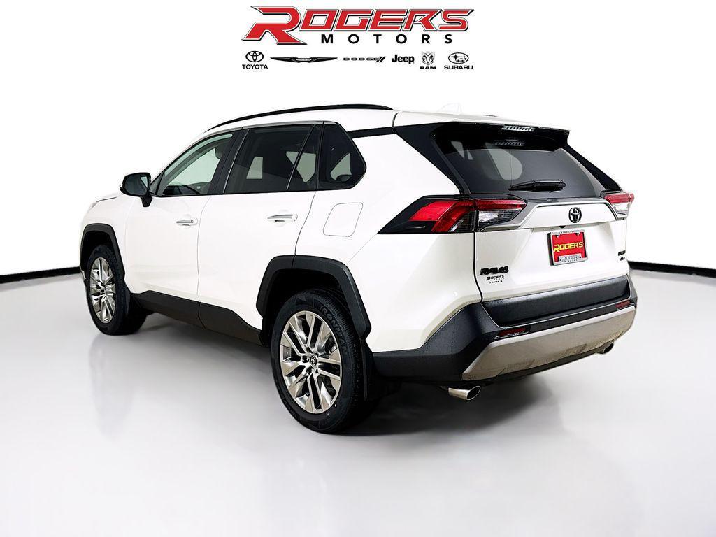 used 2022 Toyota RAV4 car, priced at $35,997