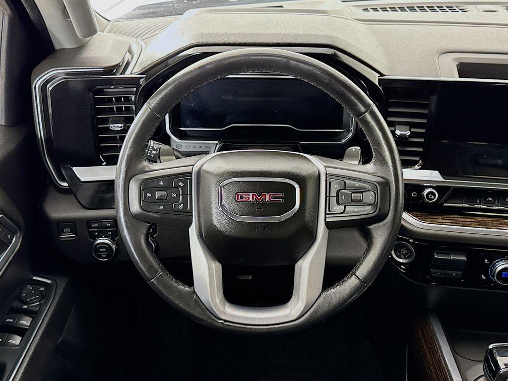 used 2022 GMC Sierra 1500 car, priced at $39,999