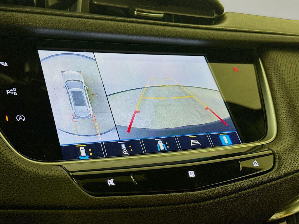 used 2021 Cadillac XT5 car, priced at $32,500