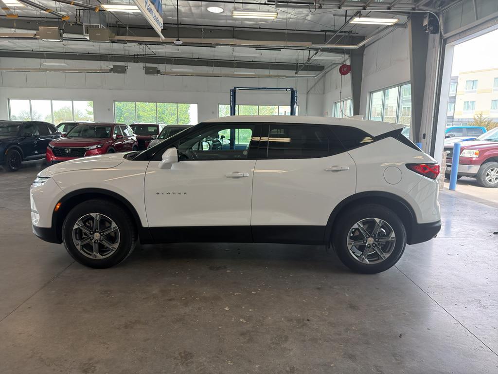 used 2025 Chevrolet Blazer car, priced at $32,995