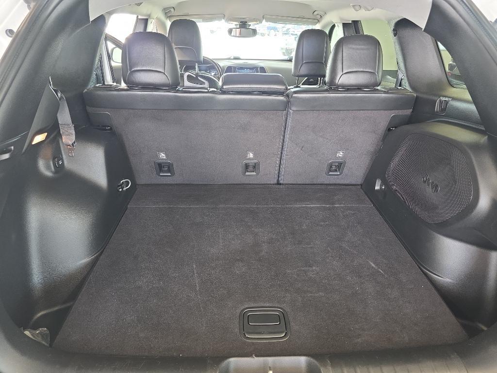 used 2019 Jeep Cherokee car, priced at $20,995
