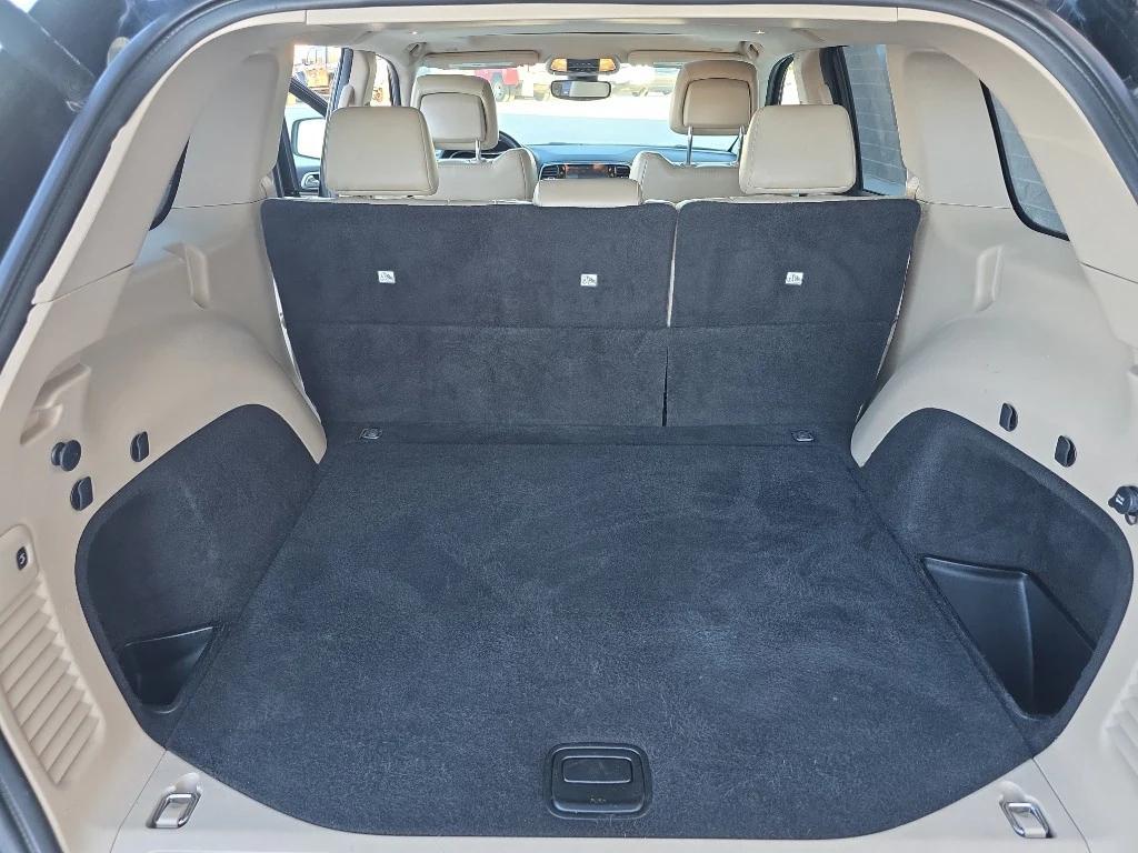 used 2019 Jeep Grand Cherokee car, priced at $16,995