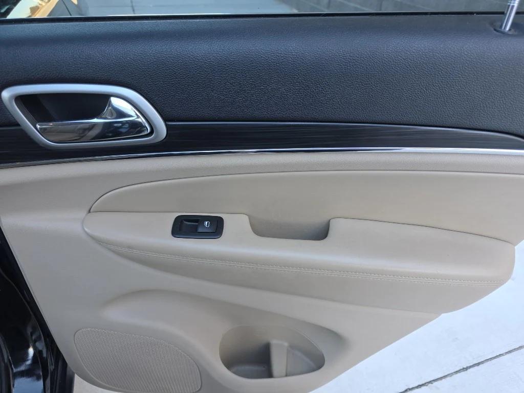 used 2019 Jeep Grand Cherokee car, priced at $16,995