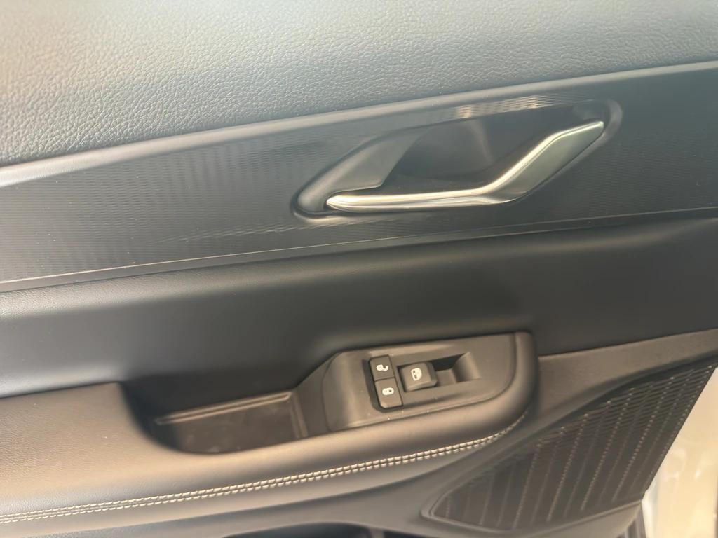 new 2025 Jeep Grand Cherokee car, priced at $48,775