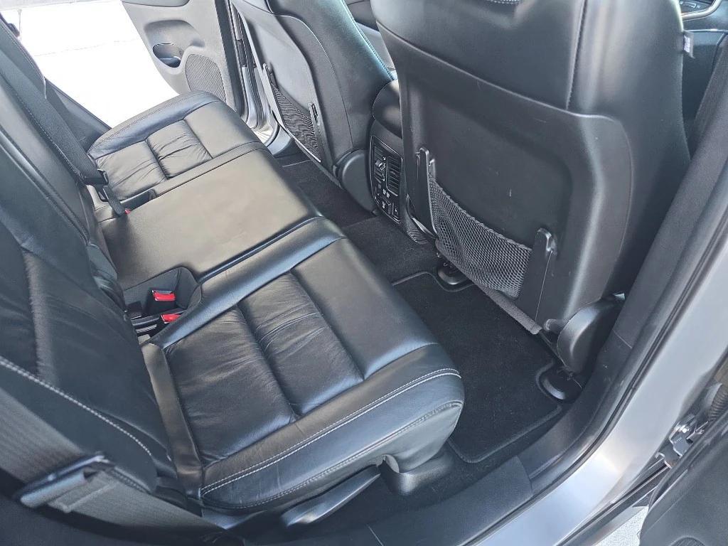 used 2015 Jeep Grand Cherokee car, priced at $12,995