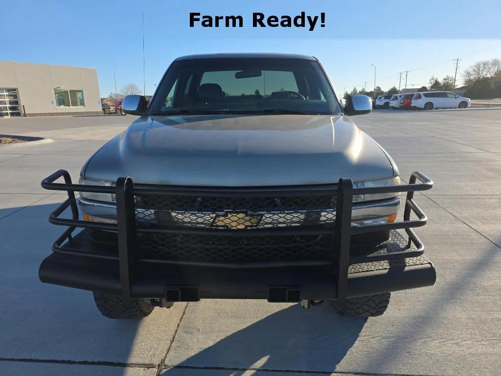 used 2001 Chevrolet Silverado 2500 car, priced at $9,500