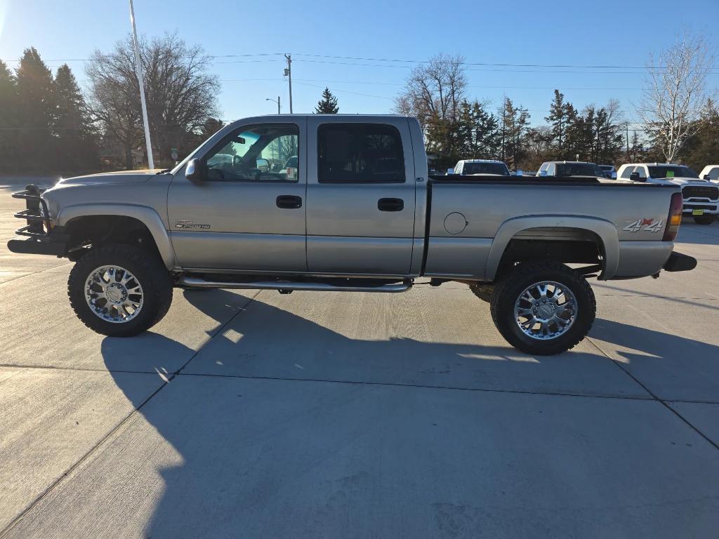 used 2001 Chevrolet Silverado 2500 car, priced at $9,500