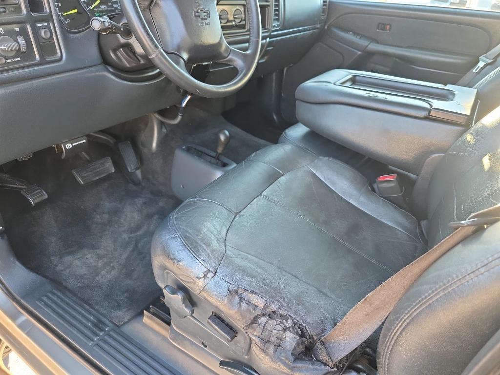 used 2001 Chevrolet Silverado 2500 car, priced at $9,500