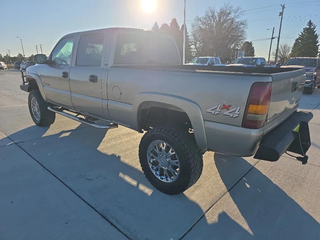 used 2001 Chevrolet Silverado 2500 car, priced at $9,500