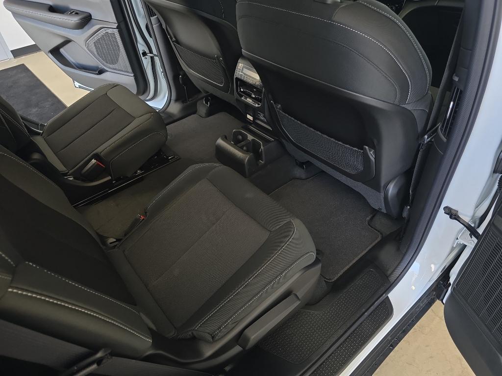 new 2026 Jeep Grand Cherokee L car, priced at $48,405