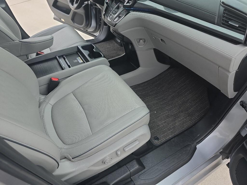used 2023 Honda Odyssey car, priced at $40,995