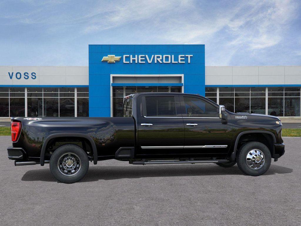 new 2026 Chevrolet Silverado 3500 car, priced at $93,494