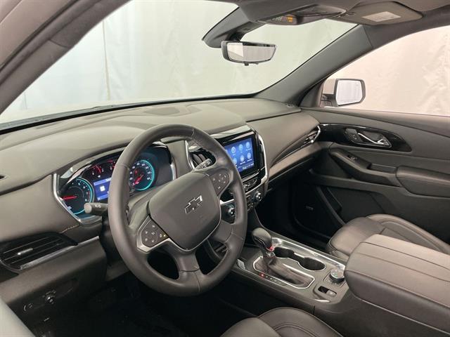 used 2023 Chevrolet Traverse car, priced at $34,998