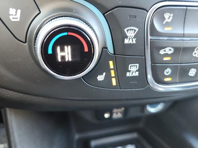 used 2023 Chevrolet Traverse car, priced at $32,229