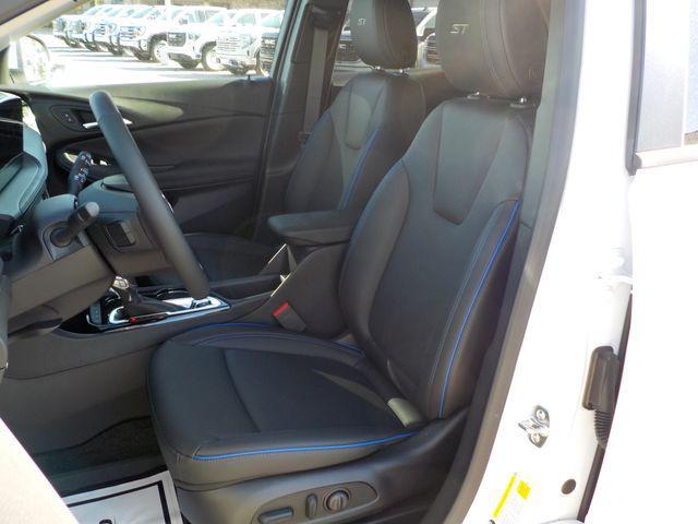 new 2026 Buick Encore GX car, priced at $30,104