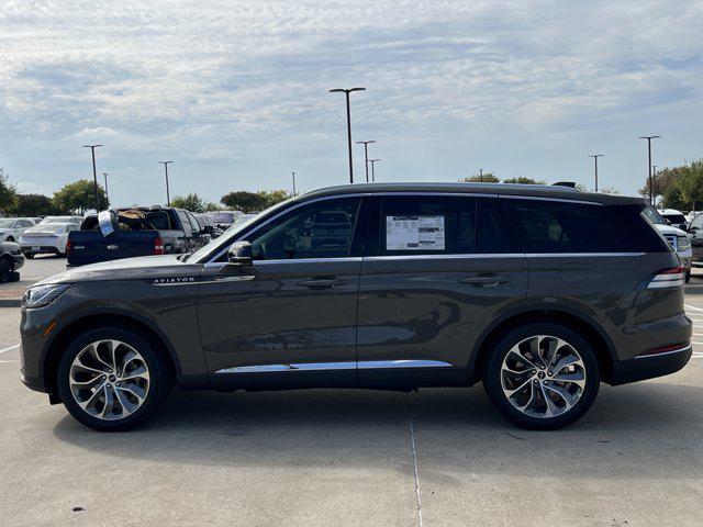 new 2025 Lincoln Aviator car, priced at $64,827