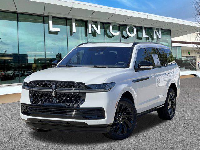 new 2025 Lincoln Navigator car, priced at $105,542