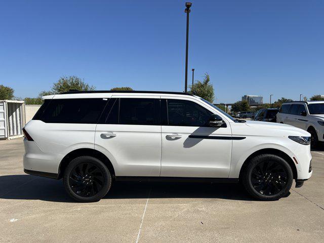 new 2025 Lincoln Navigator car, priced at $103,344