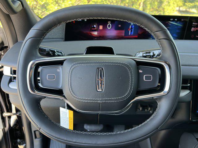 new 2025 Lincoln Navigator car, priced at $106,848