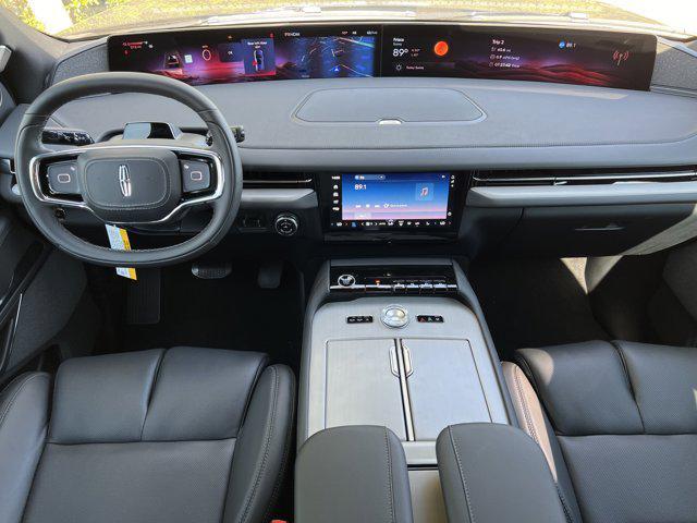 new 2025 Lincoln Navigator car, priced at $106,848