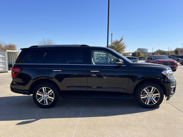 used 2024 Ford Expedition car, priced at $45,399