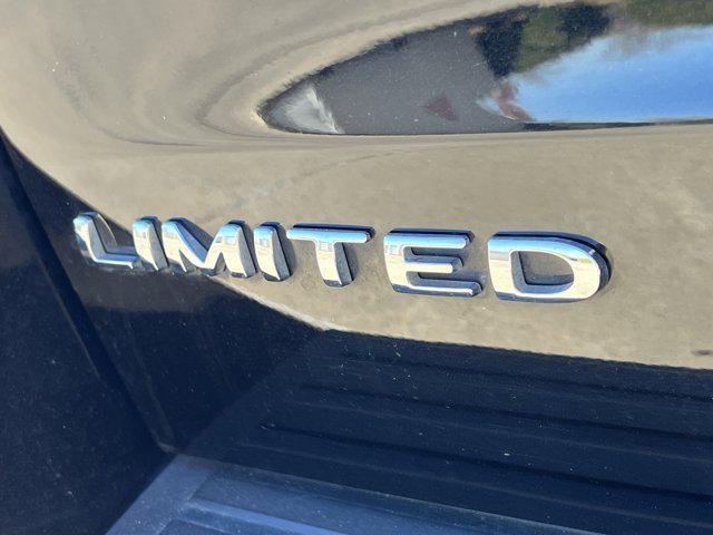 used 2024 Ford Expedition car, priced at $45,399