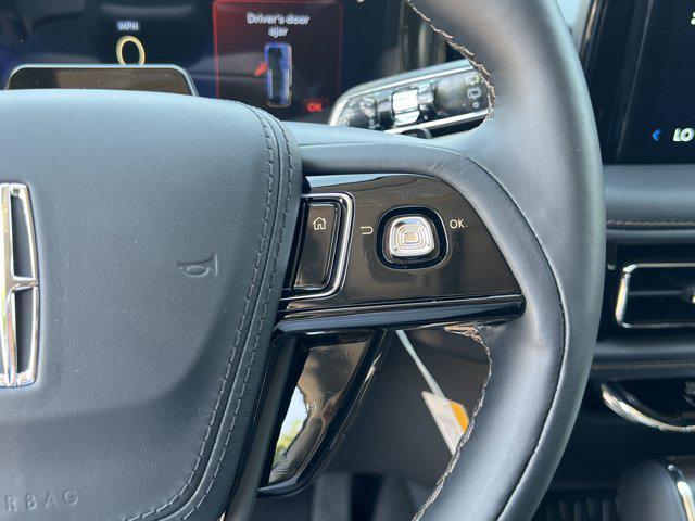 new 2025 Lincoln Aviator car, priced at $74,386