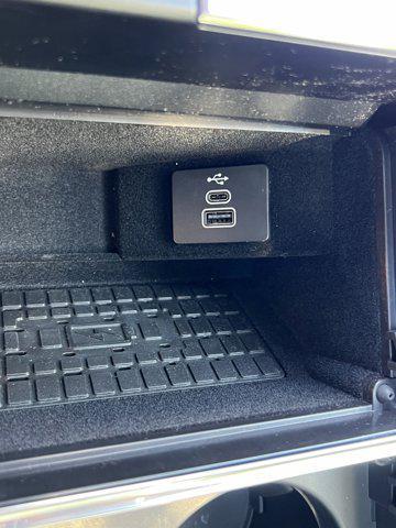 new 2025 Lincoln Navigator car, priced at $106,154