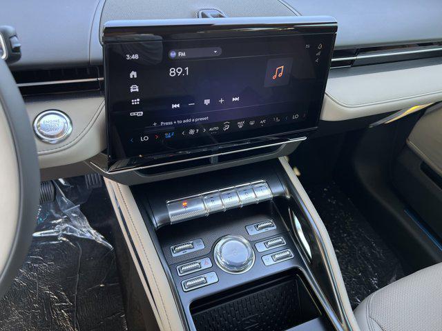 new 2025 Lincoln Nautilus car, priced at $62,106