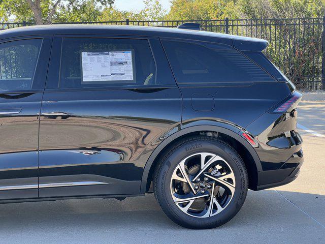 new 2025 Lincoln Nautilus car, priced at $62,106