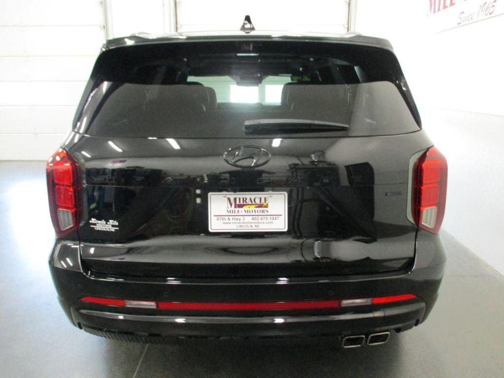 used 2024 Hyundai Palisade car, priced at $42,939