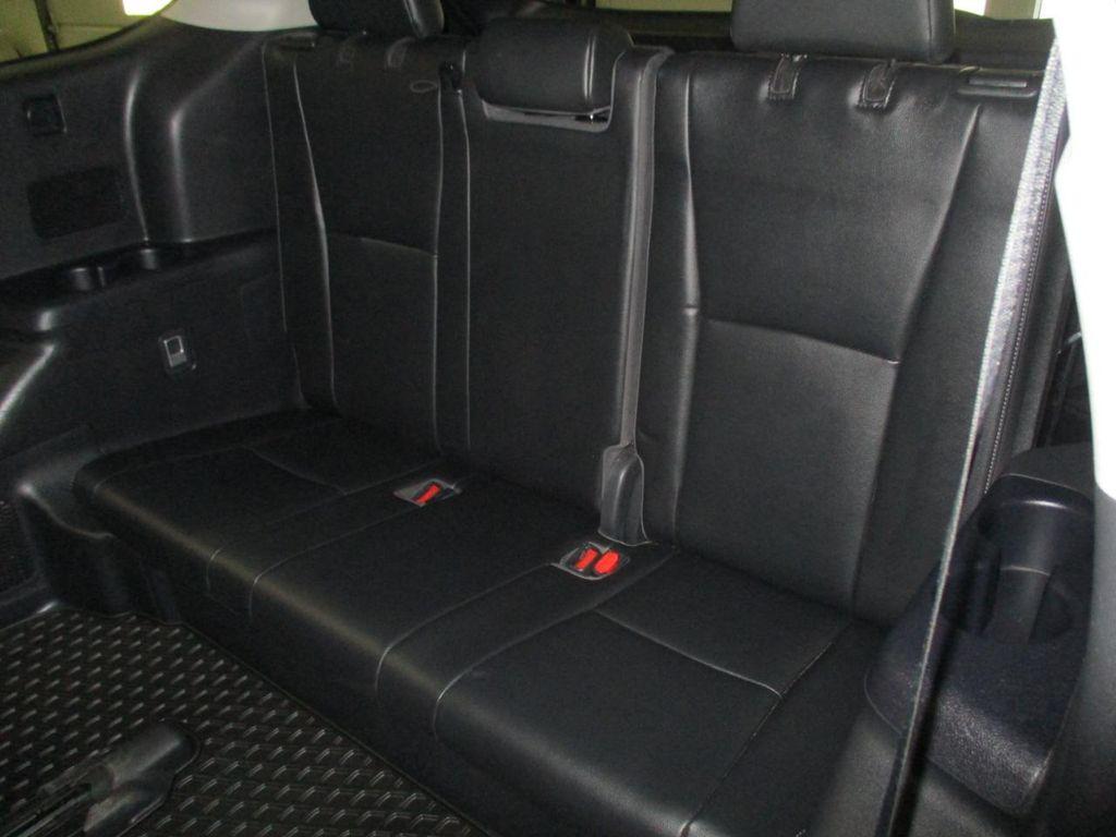 used 2022 Toyota Highlander car, priced at $34,950