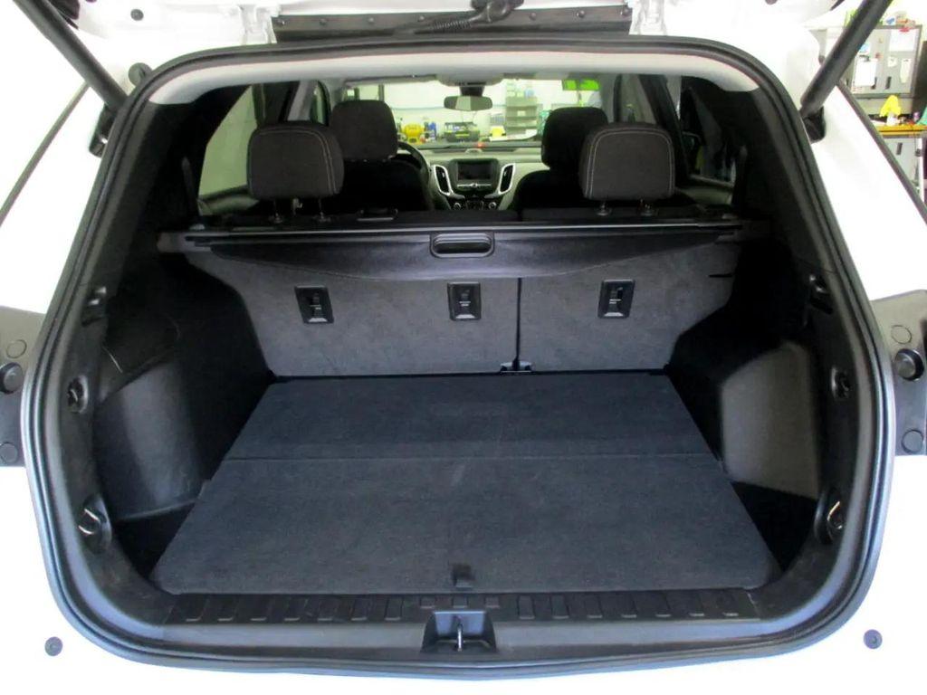 used 2021 Chevrolet Equinox car, priced at $19,560