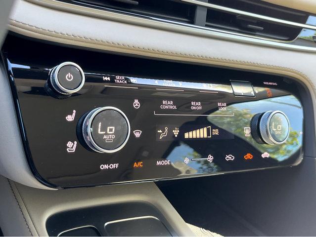 used 2025 INFINITI QX60 car, priced at $48,900