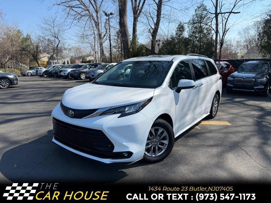 used 2025 Toyota Sienna car, priced at $41,995