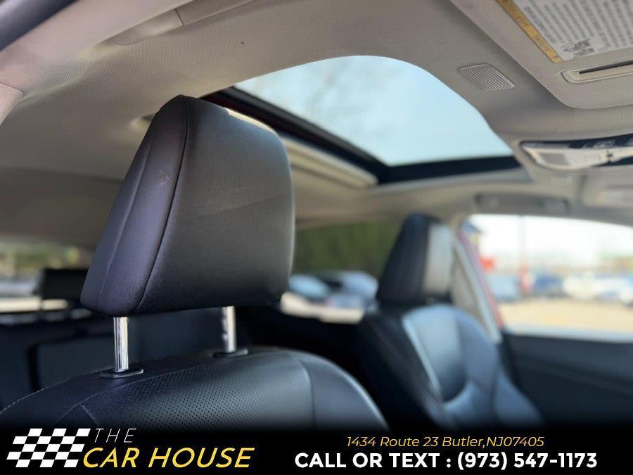 used 2025 Toyota Sienna car, priced at $41,995