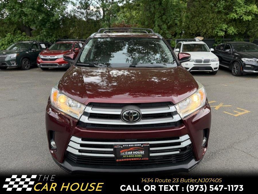 used 2018 Toyota Highlander car, priced at $17,995