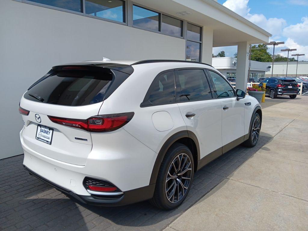 used 2025 Mazda CX-70 PHEV car, priced at $40,000