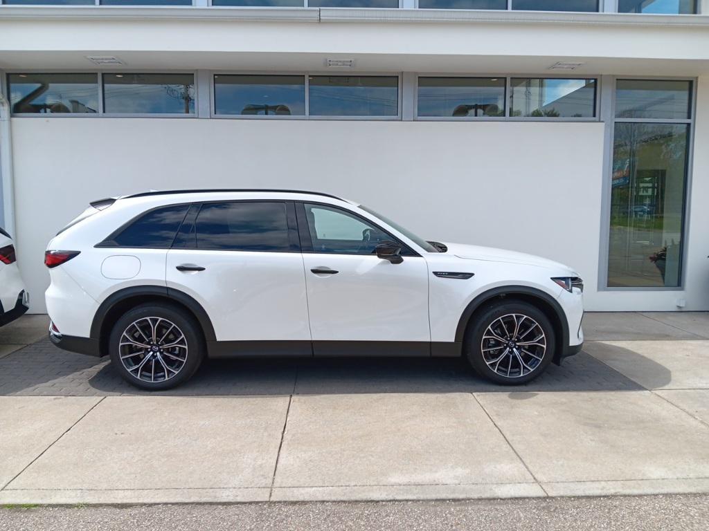 used 2025 Mazda CX-70 PHEV car, priced at $42,000