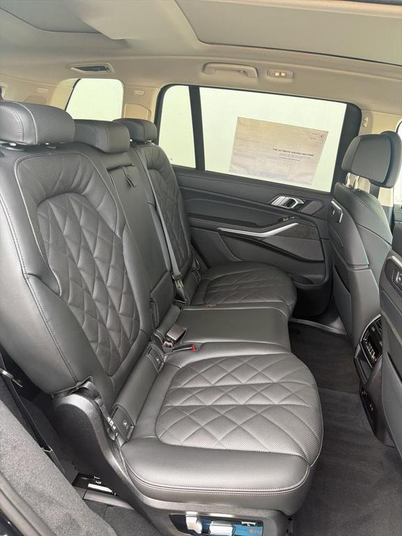 new 2026 BMW X7 car, priced at $91,885