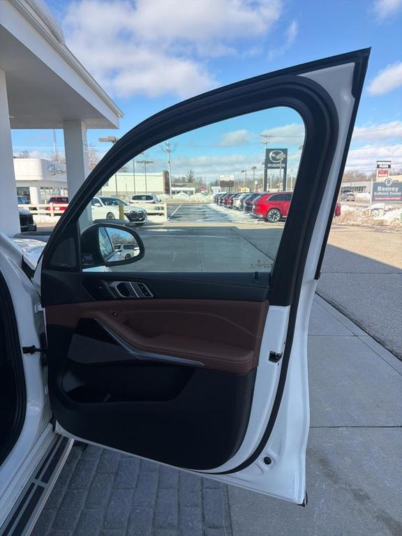 used 2026 BMW X7 car, priced at $81,703